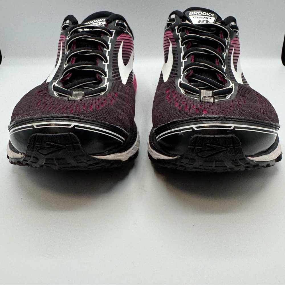 Brooks Women's Ghost 10 Athletic Shoes - Black and Pink 1202461D067 Wide US 9.5 - Picture 2 of 9